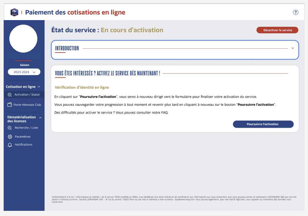 État du service En cours d'activation et bouton Poursuivre l'activation